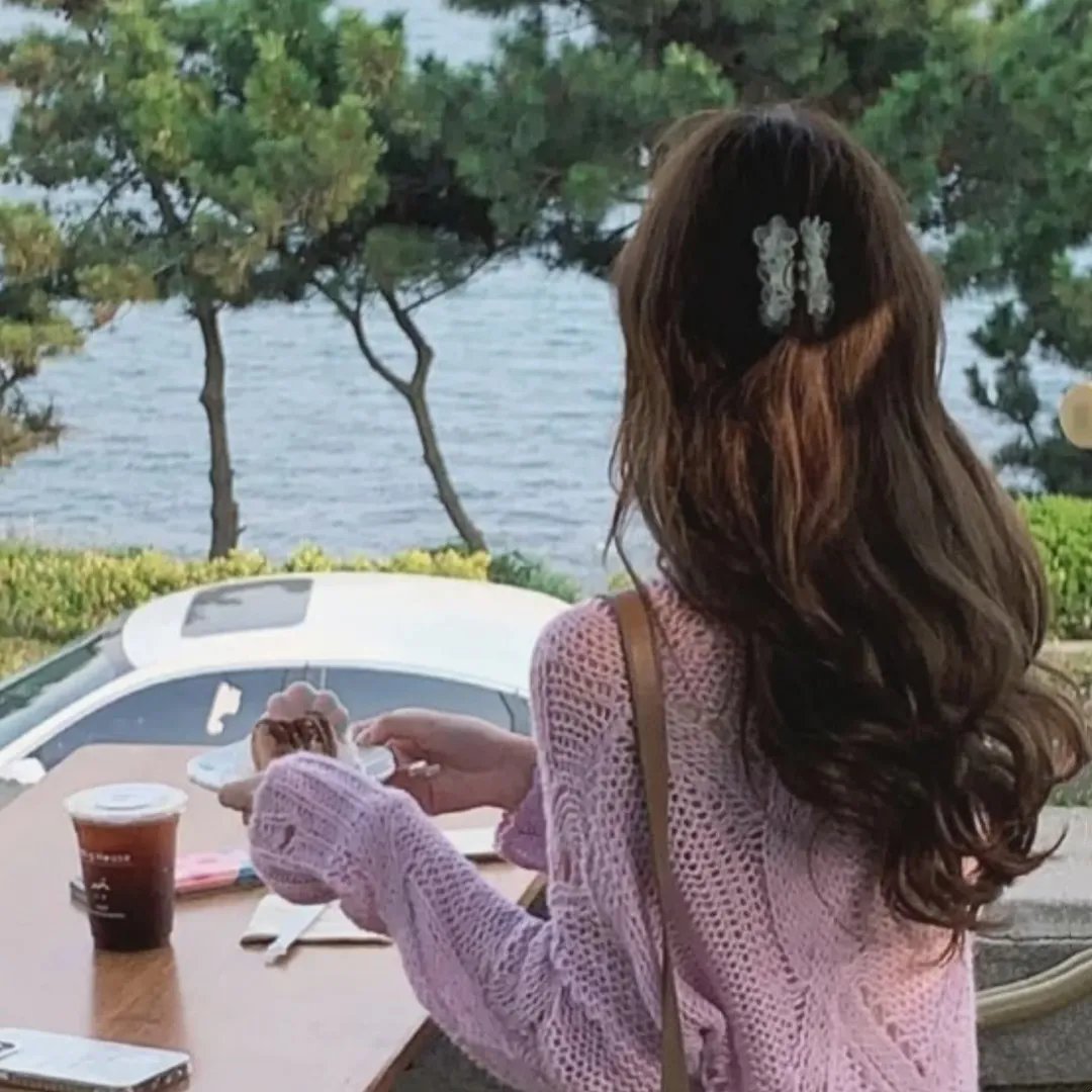 消失的她